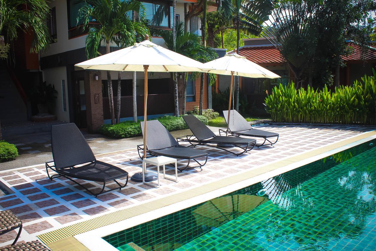 Royal Lee Resort And Spa Nai Yang Beach Esterno foto
